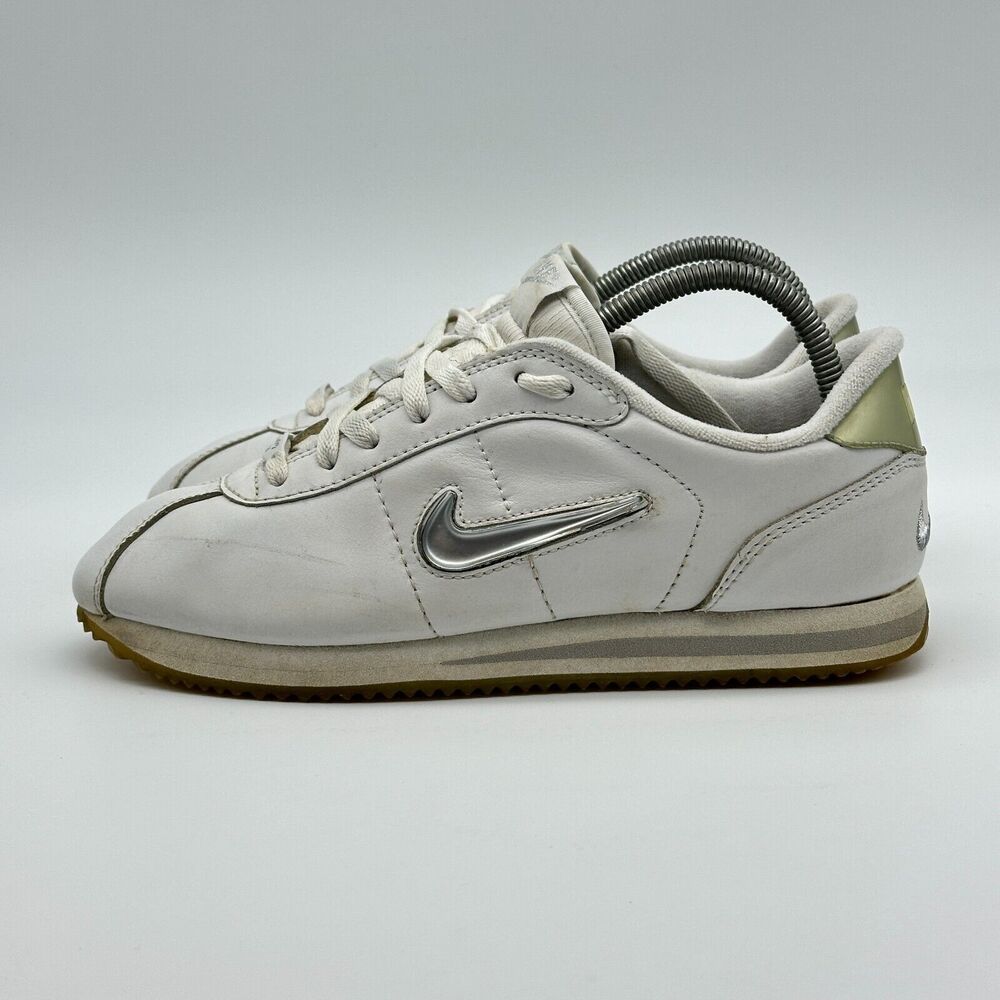 Vintage Nike Cortez Basic Jewel White Silver Mens Size 8 Leather OG Sneakers Y2K
